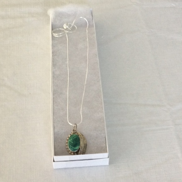 Woman’s Sliver  Necklace with Green Pendant. Perfect for any occasion - Picture 4 of 4